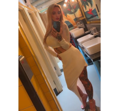 Photos for 🥵HOT ENGLISH ADULT MODEL!! 😈LEAVE YOU EMPTY 💦