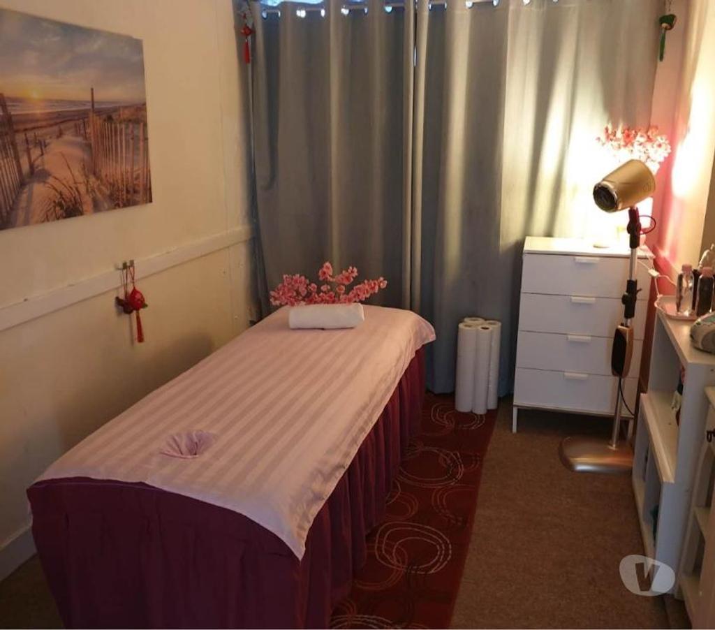 Full body massage West Sussex Mid Sussex - Photos for Lisa Therapy Oreintal Massage Professional Service