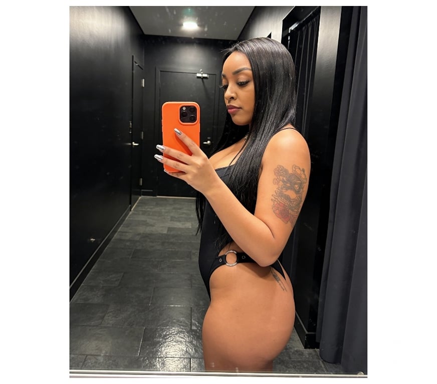 Escorts West London Hounslow - Photos for 🔥 CURVY BRUNETTE BOMBSHELL - TW3 HOUNSLOW🔥