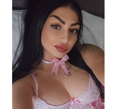 Photos for Eliza sexy party girl 🥳😘07459460557