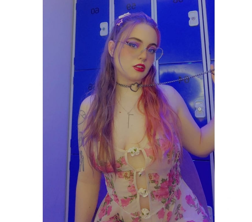 Escorts West Midlands Birmingham - Photos for SophiesTiddies, kinky Birmingham Minx