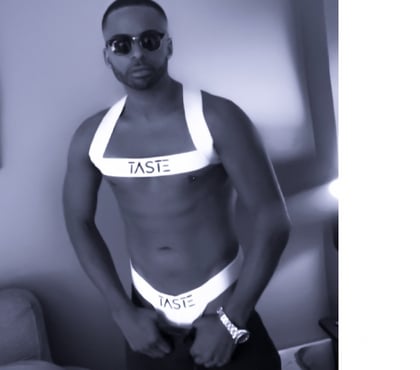 Gay Escorts Piccadilly Manchester - Photos for MarcusXLmanchester