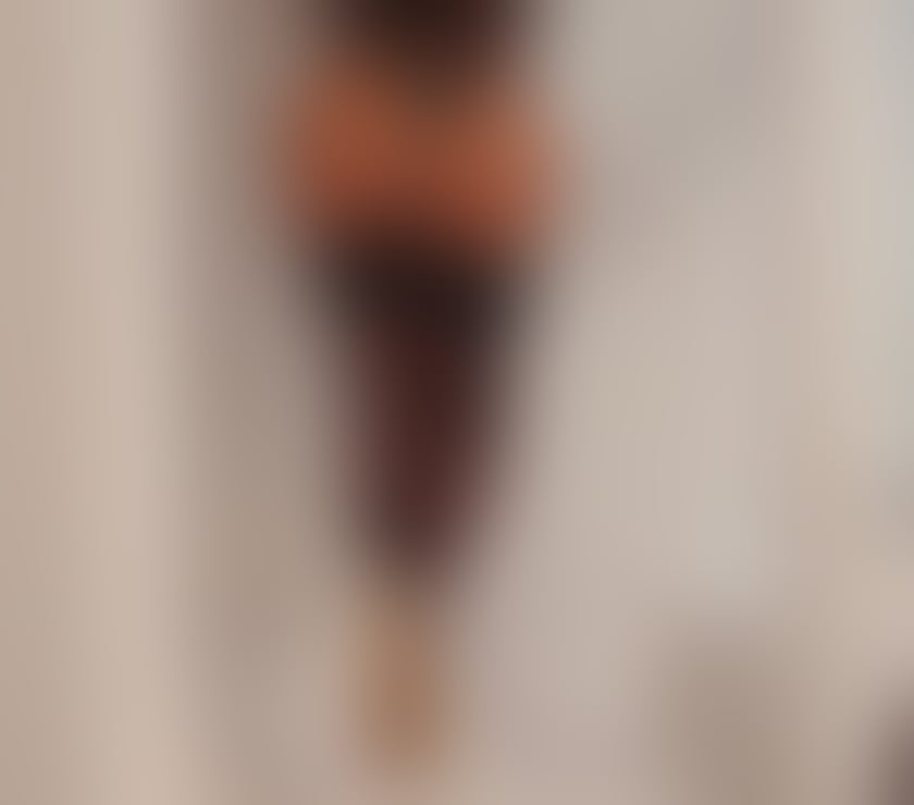 Escorts South West London Imperial Wharf Station - South West London - Photos for Sexy milf Gabi 🎁💋Italian Dolce e sensuale
