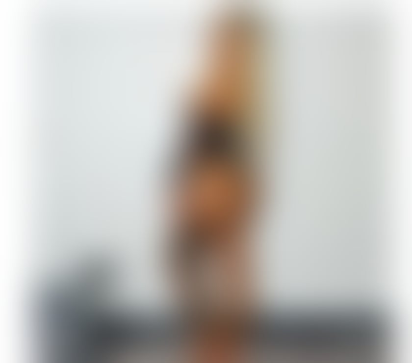 Escorts Surrey Runnymede - Photos for NEW EMA👄👄PARTY GIRL👅 💯💯NEW💯👅🍑👄