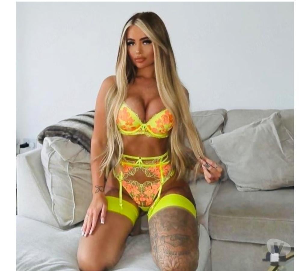 Escorts Surrey Runnymede - Photos for NEW EMA👄👄PARTY GIRL👅 💯💯NEW💯👅🍑👄