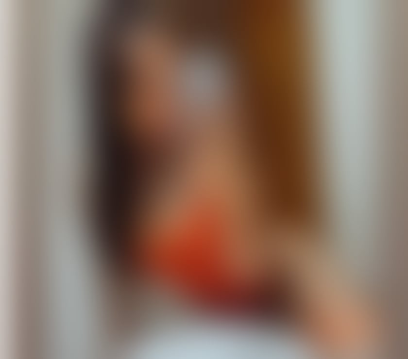 Escorts Hull Hull City Centre - Hull - Photos for 𝓣𝓪𝓷𝓽𝓻𝓲𝓬 𝓺𝓾𝓮𝓮𝓷 💦