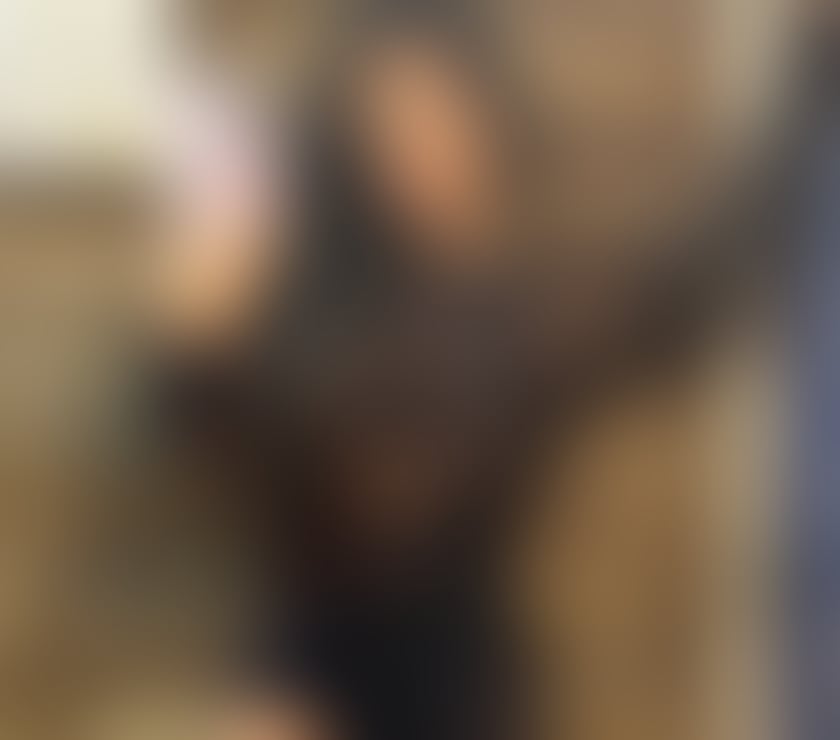 Escorts South West London Clapham Common Station - South West London - Photos for Lily PARTY- NEW in town - British - 07933304666 OUTCALL