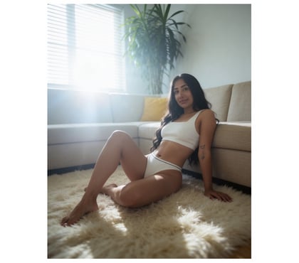 Escort Sutton Town Centre Sutton - Photos for 🔥 CURVY BOMBSHELL - SUTTON SM1🔥
