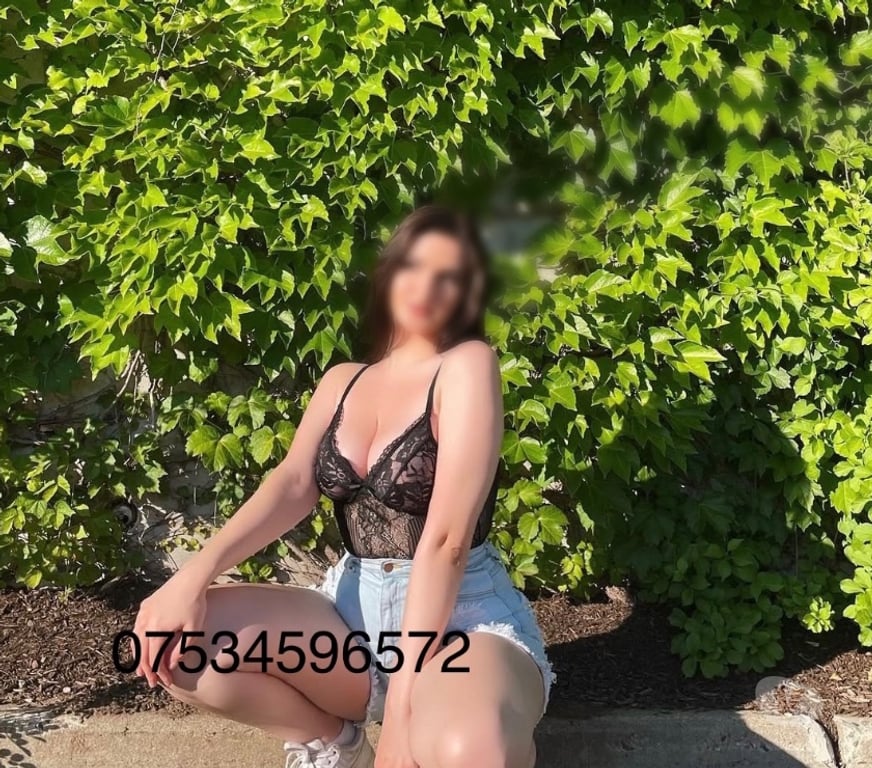 Escorts East London Walthamstow - East London - Photos for 1week in area x Zeynep turkish ❤️big ass&tits❤️