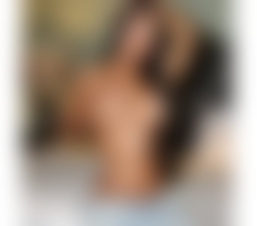 Trans Escorts West Yorkshire Leeds - Photos for Stunning Brazilian TS model!! FIRST CLASS CAROL MATOS!!