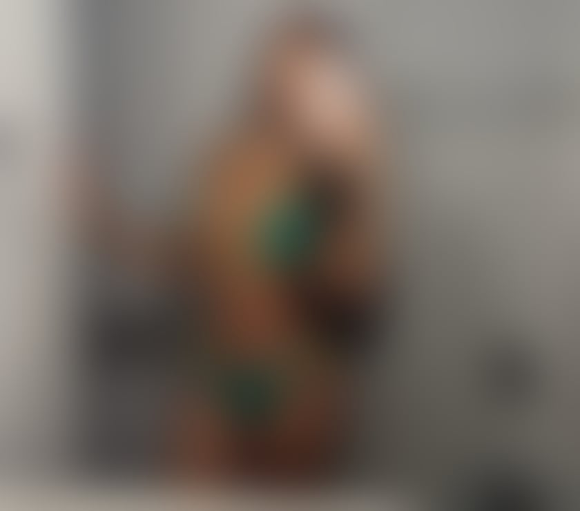 Trans Escorts West Yorkshire Leeds - Photos for Stunning Brazilian TS model!! FIRST CLASS CAROL MATOS!!