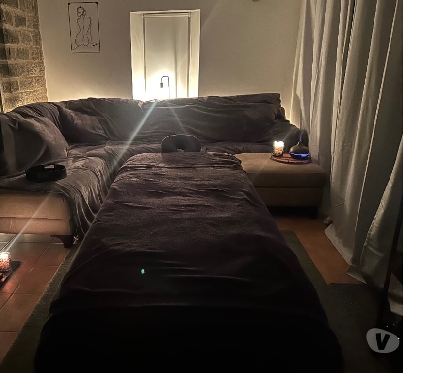 Full body massage South Yorkshire Sheffield - Photos for Ladies - Enjoy a relaxing 2 or 4 hand Massage