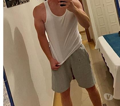 Escorts Rode Heath Cheshire East - Photos for 6ft 5 young man offering services for women