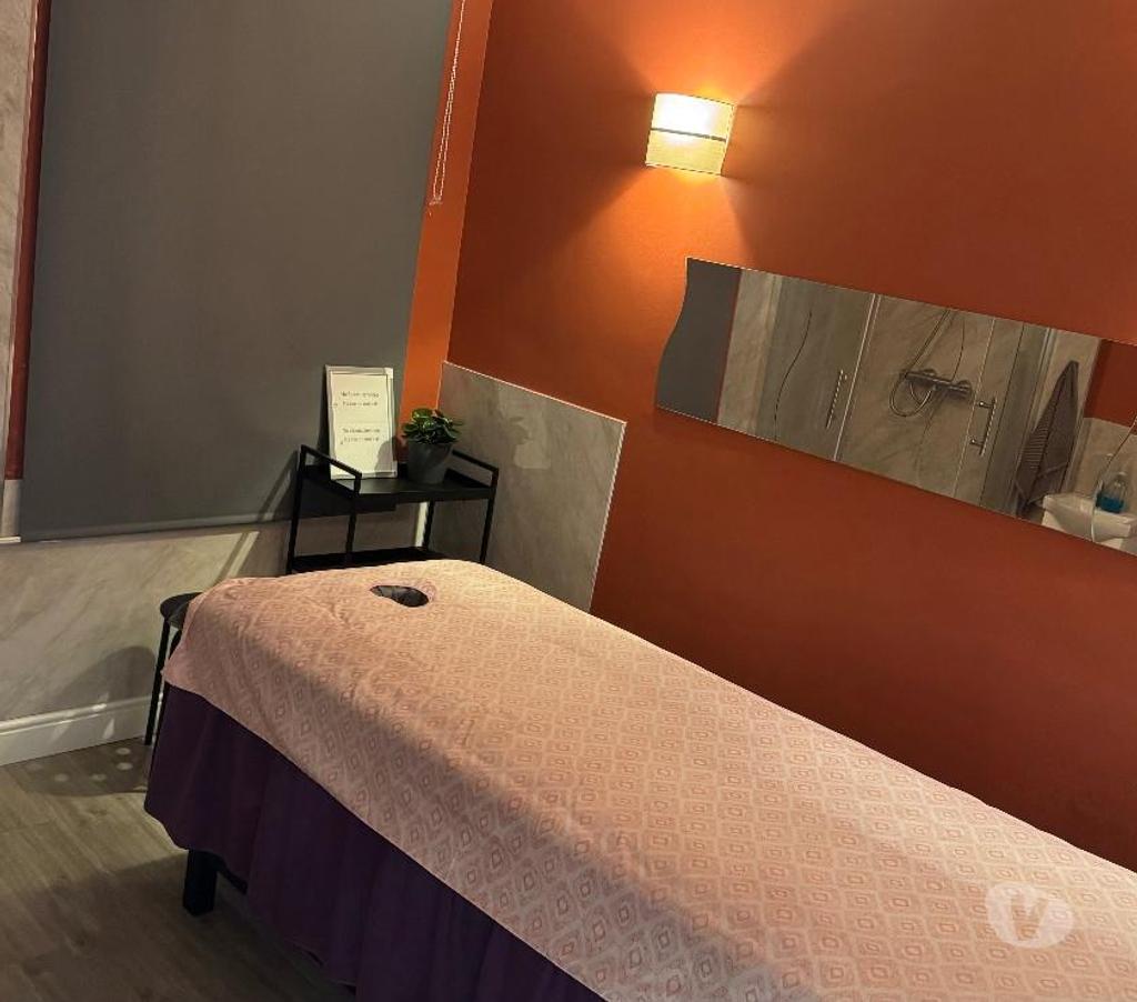 Full body massage South West London Richmond upon Thames - Photos for Best RelaxingDeep Tissue Massage in Richmond SW London