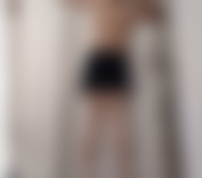 Escorts Wiltshire Swindon - Photos for Gentleman available for your pleasure.