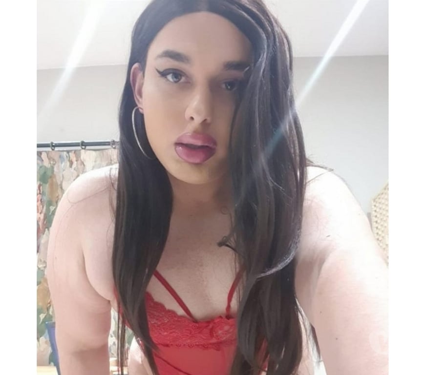 Trans Escorts North London Finsbury Park Station - North London - Photos for Transgender Laura BIG NATURAL BUBBLE BUTT SEXY CURVES