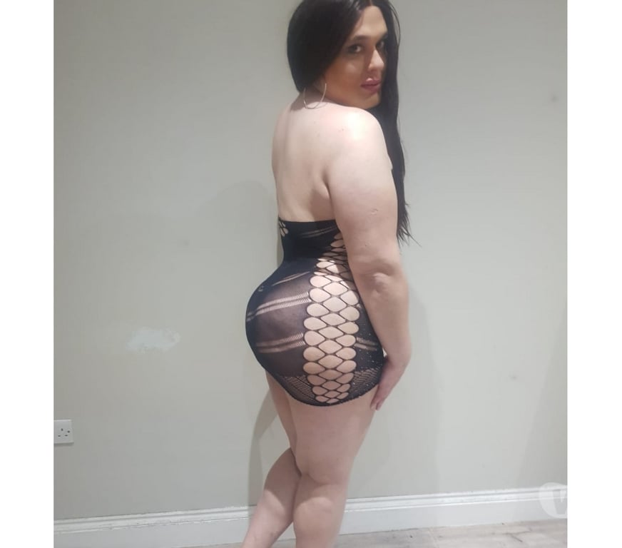 Trans Escorts North London Finsbury Park Station - North London - Photos for Transgender Laura BIG NATURAL BUBBLE BUTT SEXY CURVES