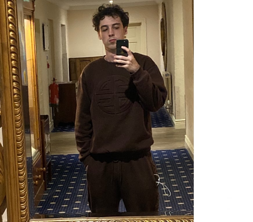  Gay massage Oxfordshire Oxford - Photos for 💖 Alex HungTwink massage and more 💆‍♂️