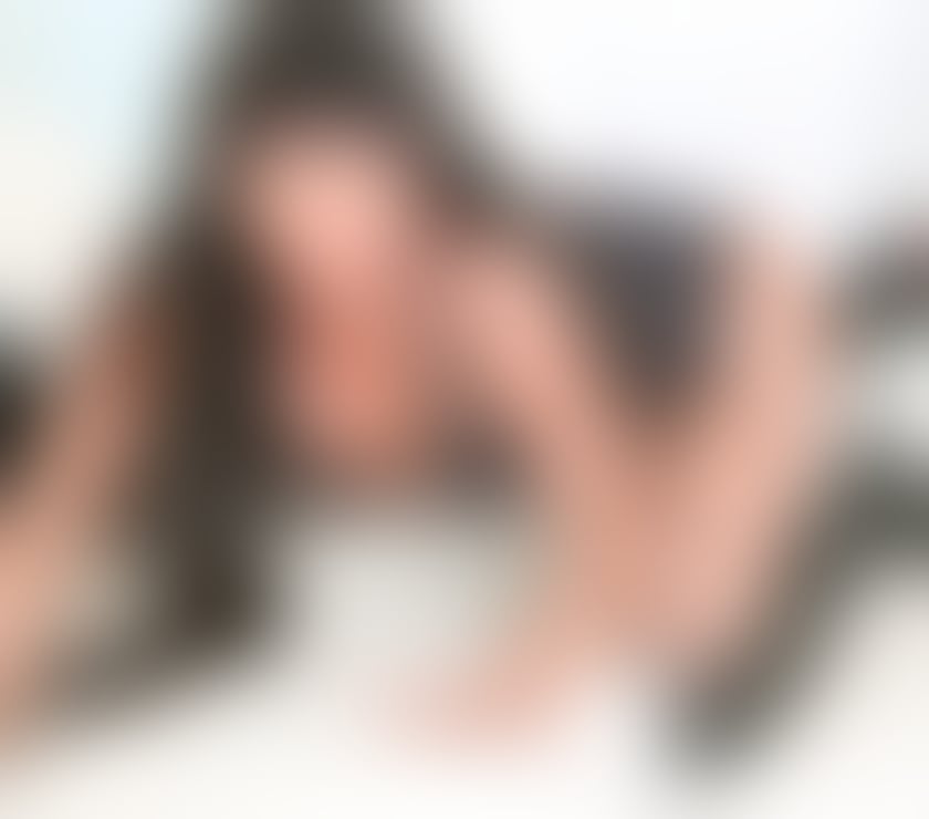 Trans Escorts Hampshire Southampton - Photos for TS Dominatrix Party Delightful Brazilian Kiss MILF