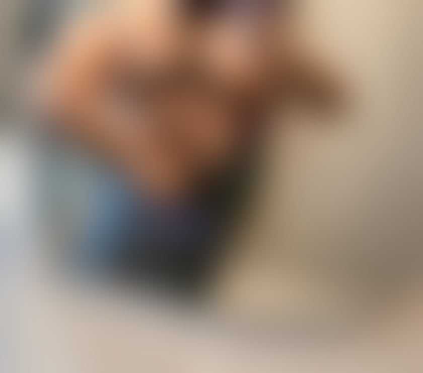 Photos for Big muscle master and also masseur