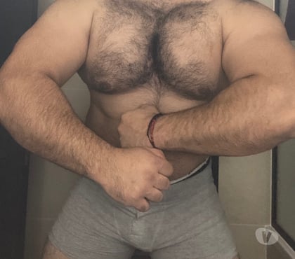 Photos for Big hairy masseur