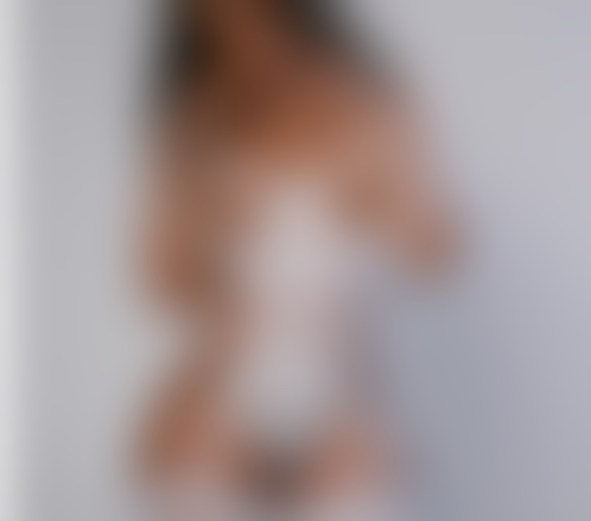 Escorts East London Commercial Road - East London - Photos for Ebony Curvy Petite