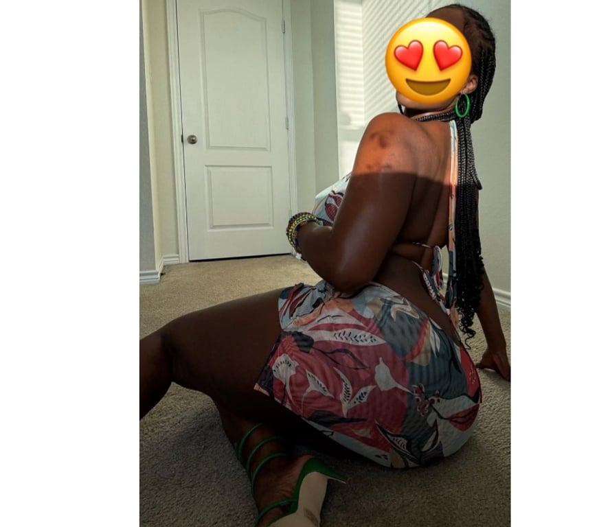 Escorts Greater Manchester Manchester - Photos for EBONY NEW IN TOWN 🥵 PARTY GIRL 🥳🥂24 7