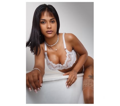 Black Escorts & Erotic Massage Romford Barking and Dagenham - Photos for KELLY🌹 SEXY AND SWEET ✅ PARTY GIRL