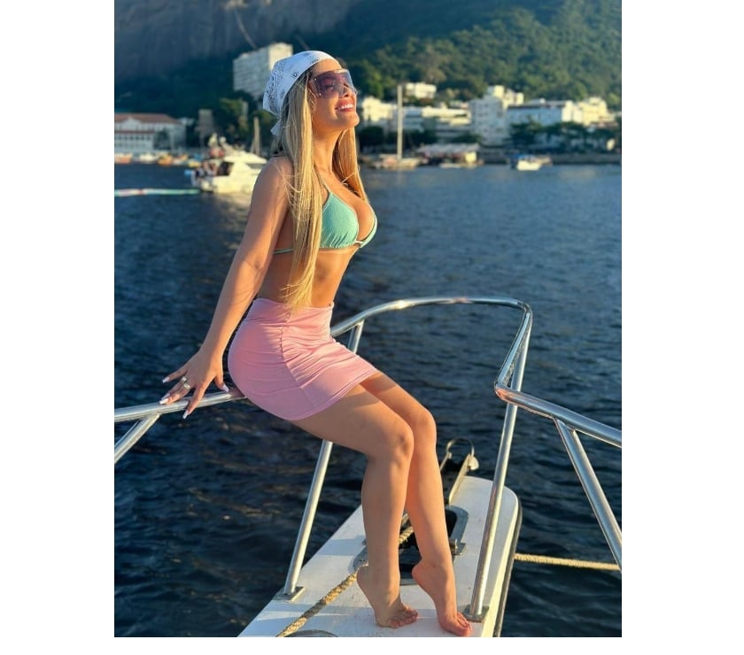 Photos for 🇧🇷AMANDA 🔞 Brazil for a short time in WATFORD-WD17