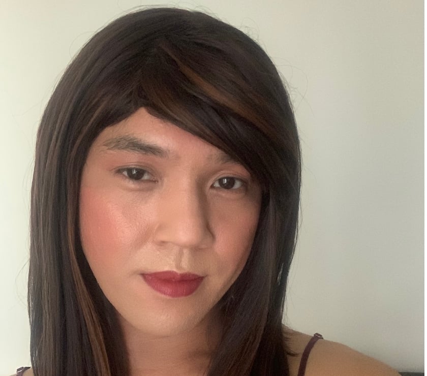 Escorts Buckinghamshire Milton Keynes - Photos for Asian Horny TV cross dresser waiting for you guys