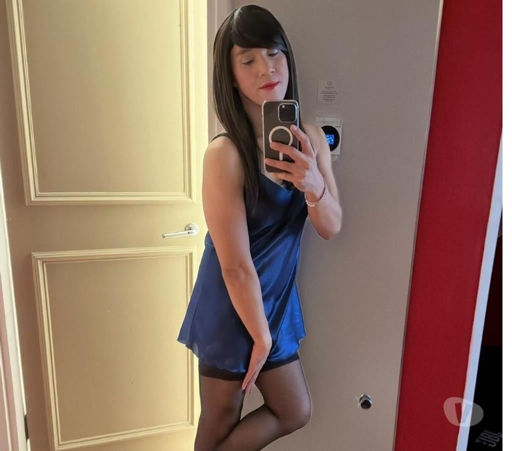 Escorts Buckinghamshire Milton Keynes - Photos for Asian Horny TV cross dresser waiting for you guys