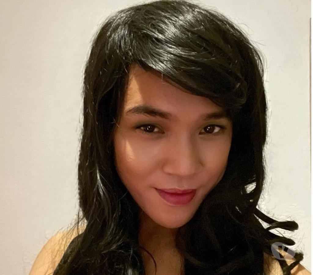 Escorts Buckinghamshire Milton Keynes - Photos for Asian Horny TV cross dresser waiting for you guys