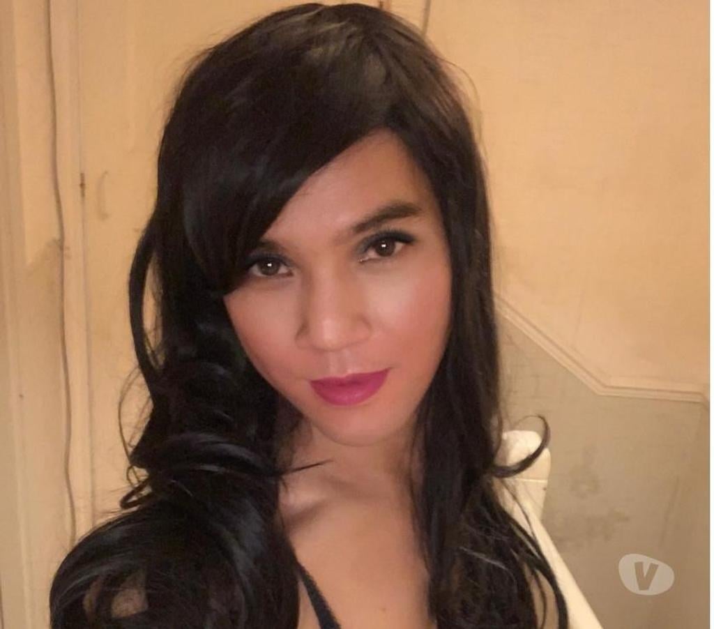 Escorts Buckinghamshire Milton Keynes - Photos for Asian Horny TV cross dresser waiting for you guys