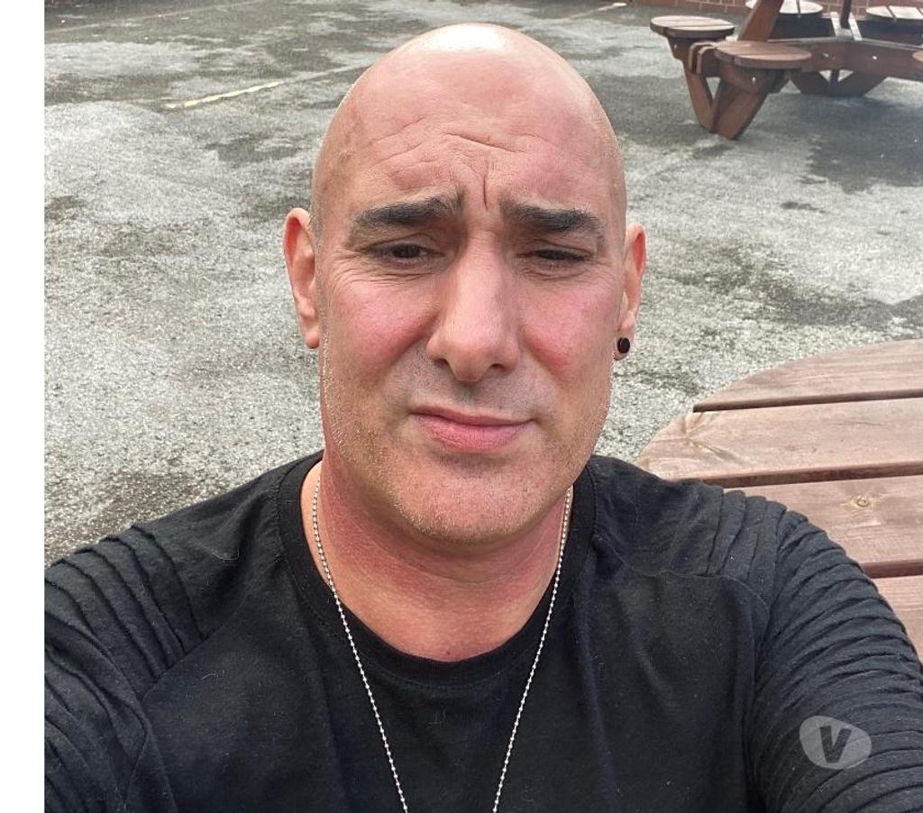 Gay Dating South Yorkshire Barnsley - Photos for Gay kinky Bottom looking for masculine Straight n Bi Lads