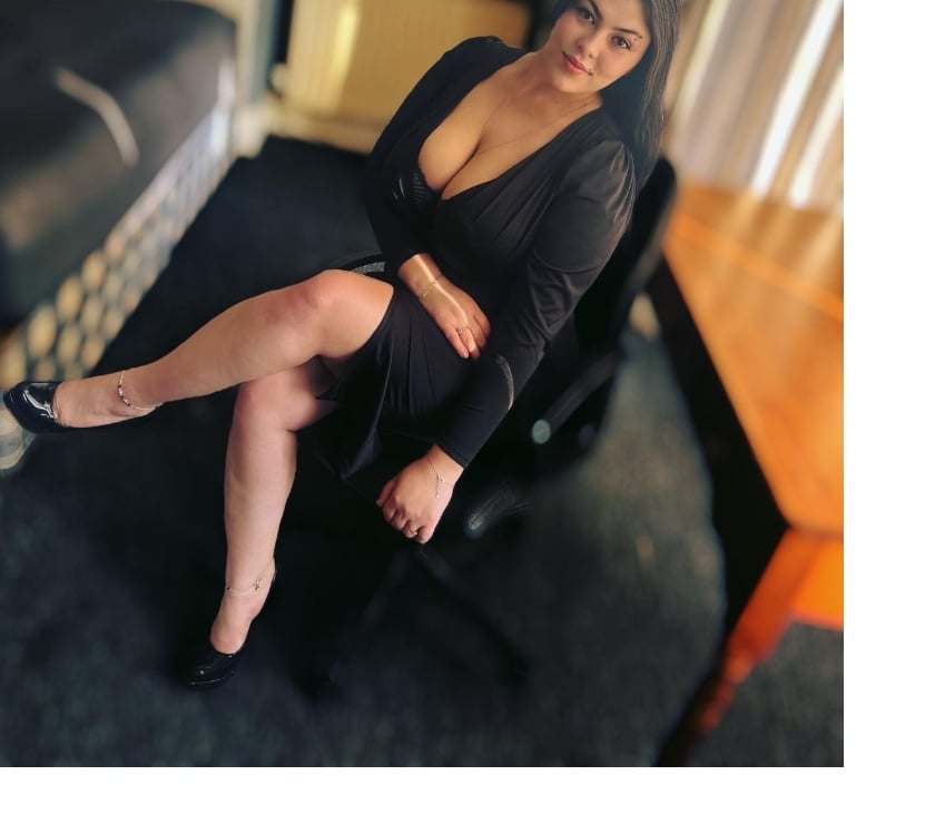 Escorts Leicestershire Leicester - Photos for Alice 💋GFE💋KISS💋DISCRET PLACE 💋CURVY