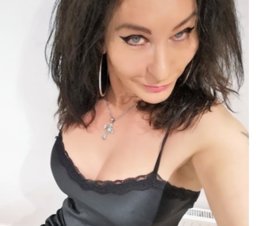 Trans Escorts Aldermans Green Coventry - Photos for 54 years OldMature English Busty Ts Celine