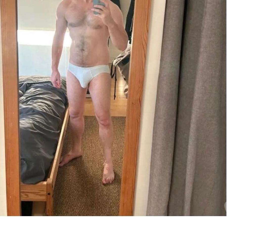 Gay massage East London Leyton - East London - Photos for Bisexual Hairy Top Escort