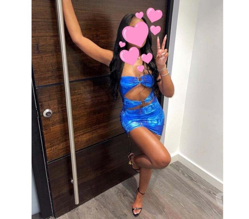 Escorts Central London London Bridge Station - Central London - Photos for Chloe | GFE 100% real pics | Incall | Petite