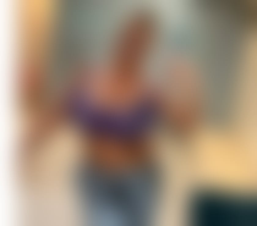 Escorts North Yorkshire Middlesbrough - Photos for Girlfriend Experience