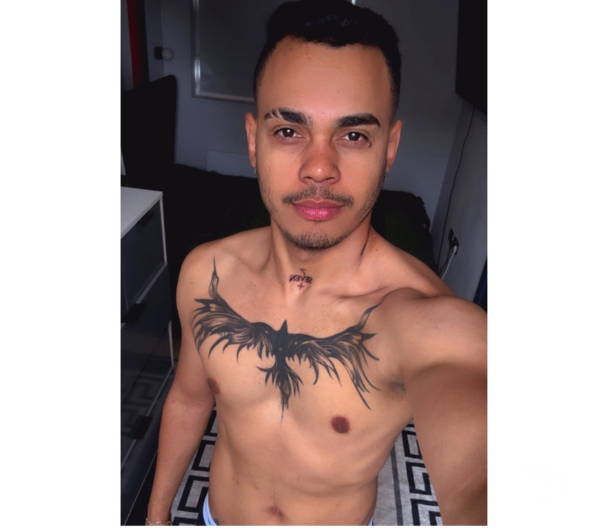  Gay massage North London Enfield - Photos for Brazilian available 🇧🇷