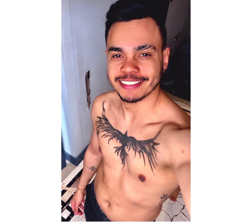  Gay massage North London Enfield - Photos for Brazilian available 🇧🇷