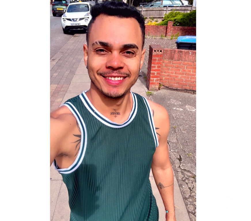  Gay massage North London Enfield - Photos for Brazilian available 🇧🇷