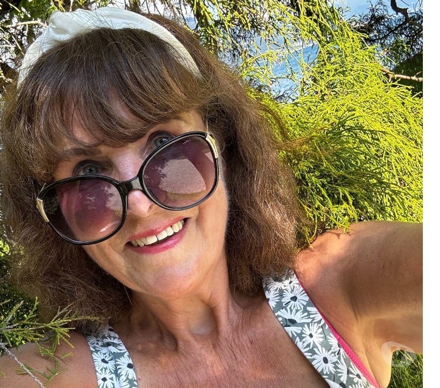 Escorts Flintshire - Wales Flint Mountain - Flintshire - Photos for Female Escort. BOYS A PHONE CALL works every time