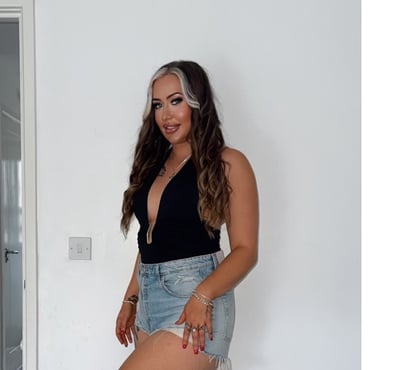 Escort Norwich City Centre Norwich - Photos for AVAILABLE TODAY 10-6 100% British escort ❤️
