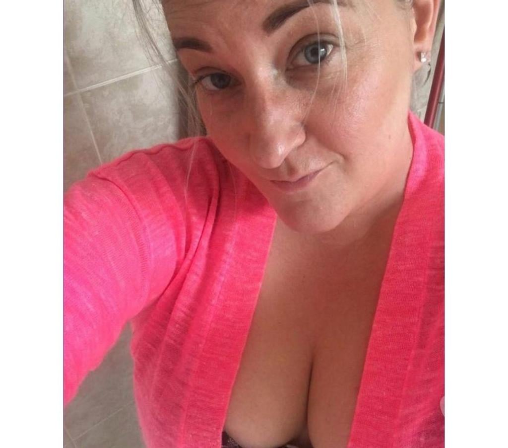 Escorts Greater Manchester Tameside - Photos for Steph English I'm naughty n nice special offer for outcall