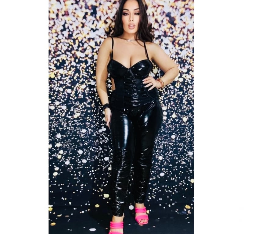 Escorts Hertfordshire St. Albans - Photos for mistress's domination Selena's