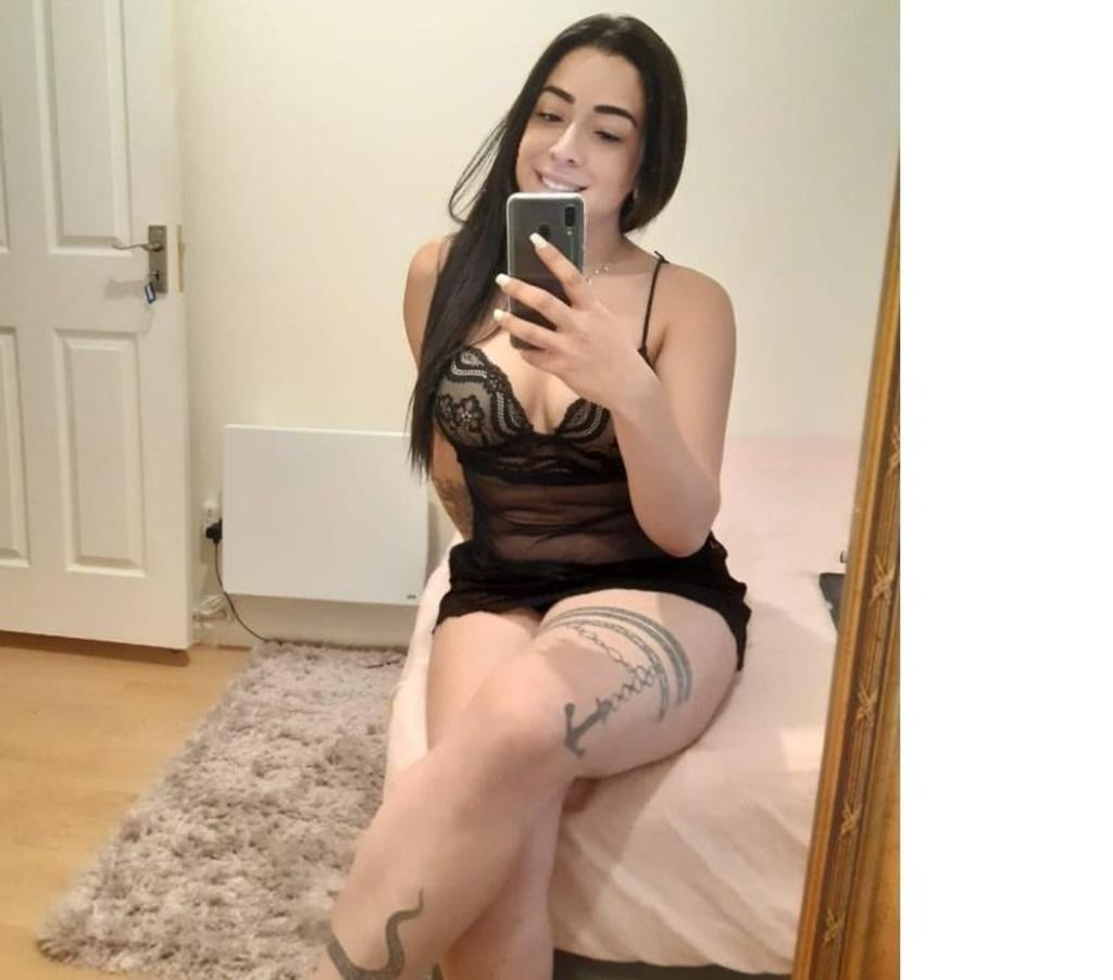Escorts West London Hillingdon - Photos for 🔥 Unforgettable Latina🔥 sexy Brunnet 🔥