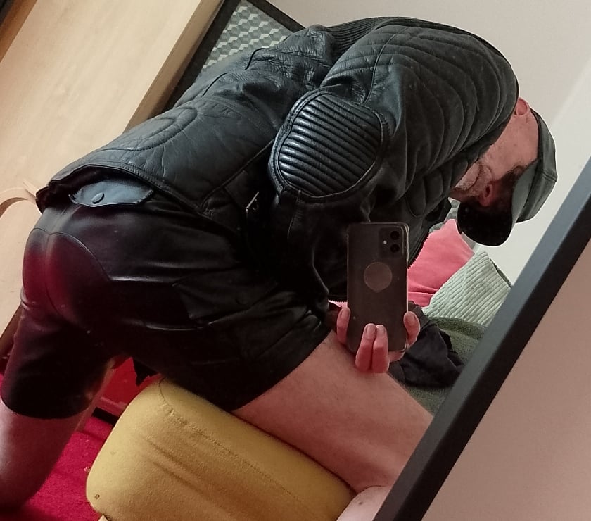  Gay massage North London Tottenham - North London - Photos for Bottom sub male escort for married bi straight doms London