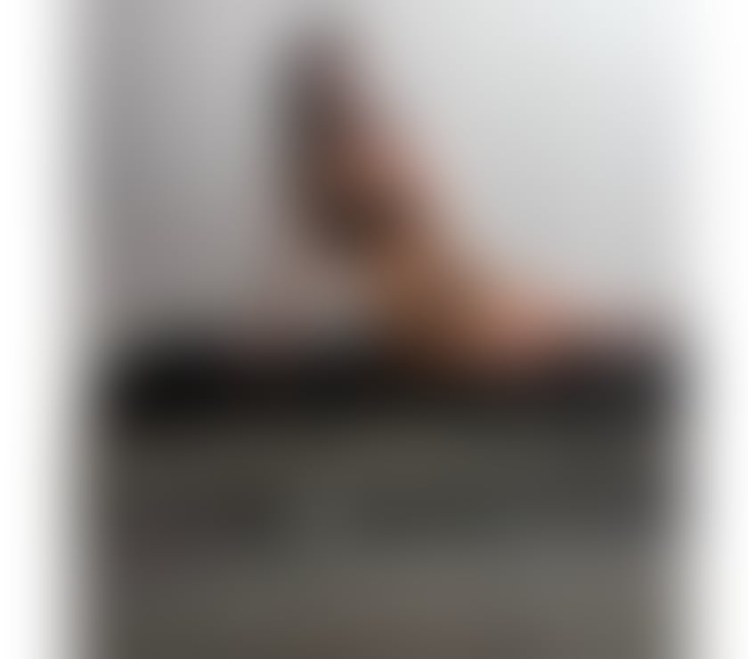 Escorts Surrey Epsom and Ewell - Photos for * Luxury * Discreet * Sensual * Hot Oil Massage *