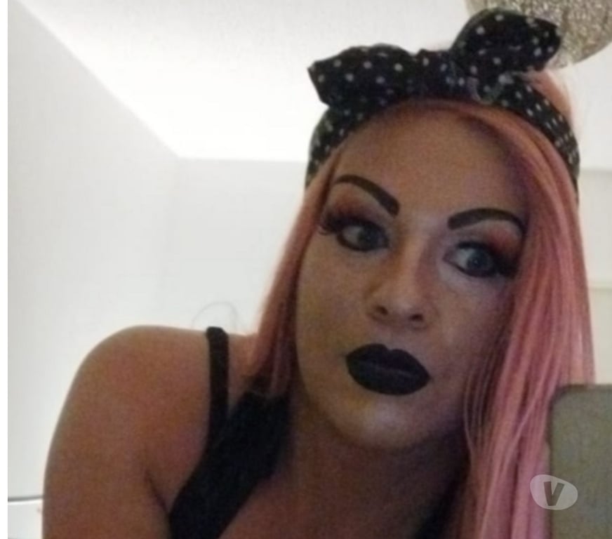Trans Escorts Essex Colchester - Photos for English T-girl.